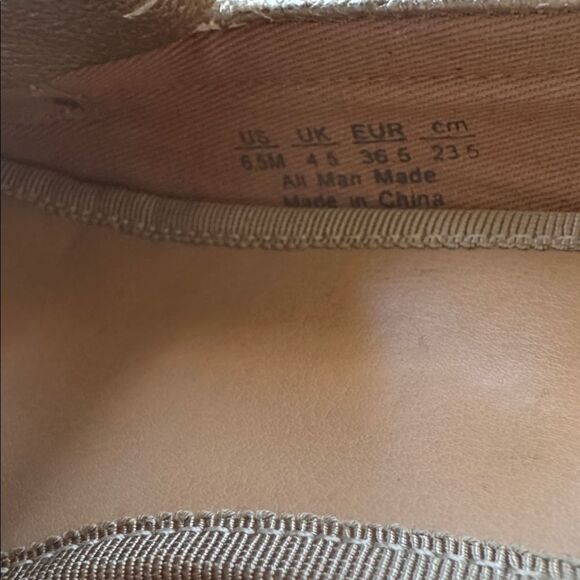 Franco Sarto Gold Block Heel Loafers Fringe Studs Embellished Shoes Size 6.5 EUC - Picture 4 of 12